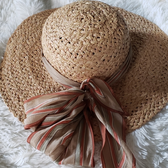 J. Crew Accessories - J. Crew Wide Brim Floppy Straw Hat